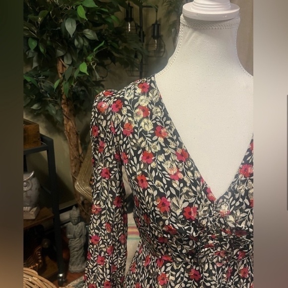 Kate Spade %100 Silk Floral Long Sleeve Dress - Picture 5 of 6